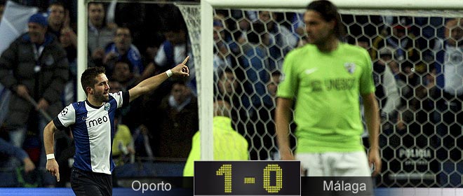 El Málaga, en el peor partido en Champions, naufraga en Oporto