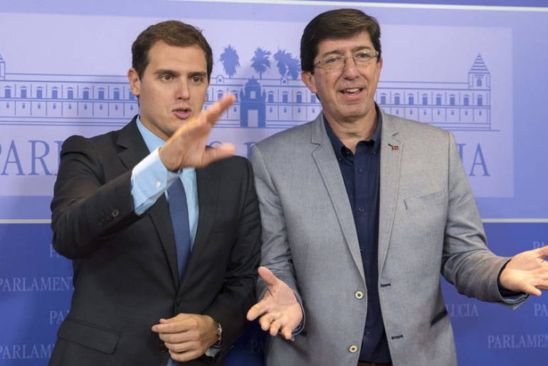 C’s Andalucía va por libre: seguirá apoyando a Díaz aunque haya acuerdo Rajoy-Rivera