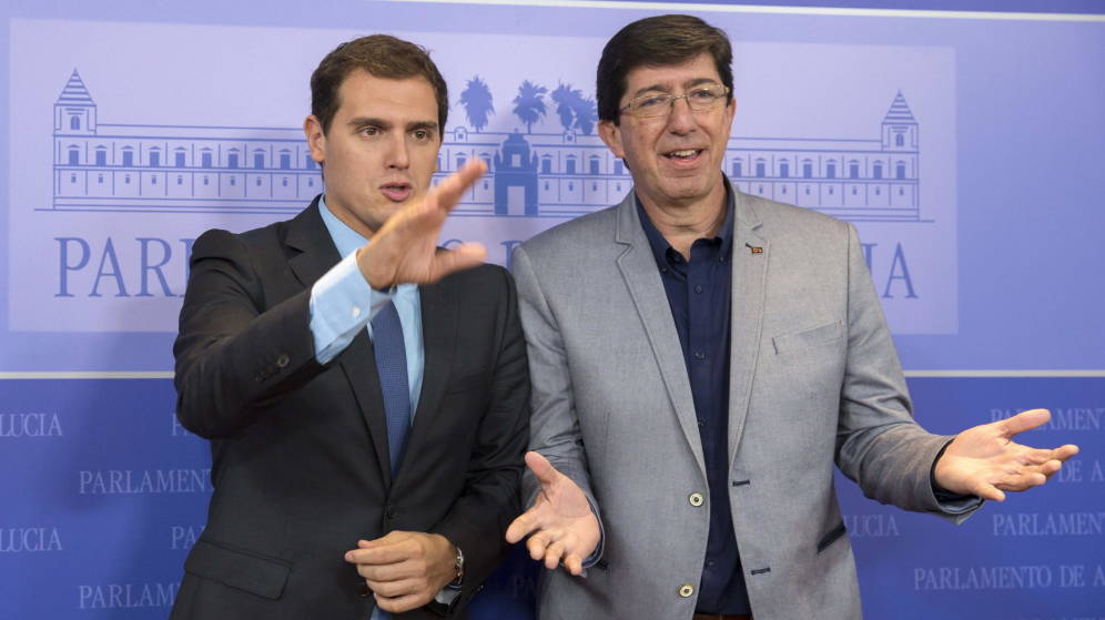 C’s Andalucía va por libre: seguirá apoyando a Díaz aunque haya acuerdo Rajoy-Rivera